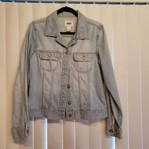 Ladie's jean jacket with crystals applied